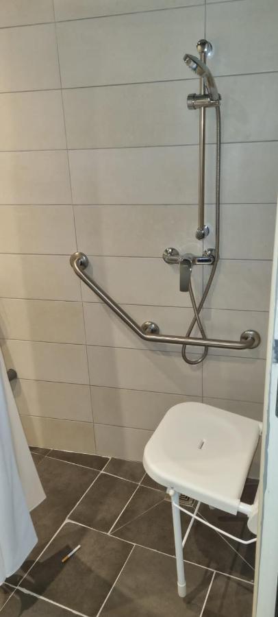 Hotel Sainte-Barbe Guignes-Rabutin Eksteriør billede
