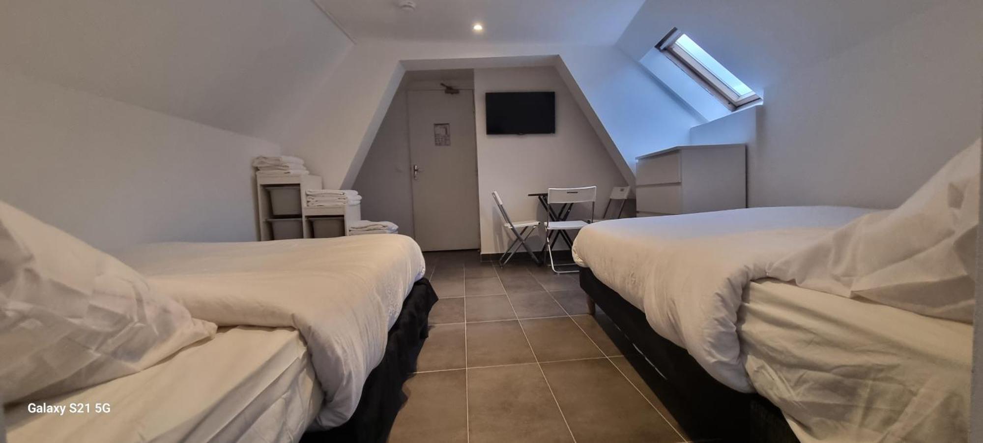 Hotel Sainte-Barbe Guignes-Rabutin Eksteriør billede