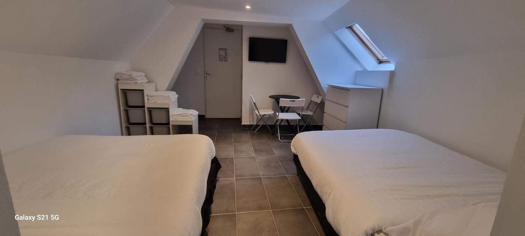 Hotel Sainte-Barbe Guignes-Rabutin Eksteriør billede